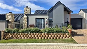 2 Bedroom Home For Sale in Retirement Village, Hartland Lifestyle Estate, Hartenbos