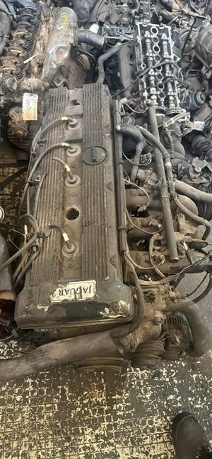 Daimler Jaguar straight 6 cylinder Engine