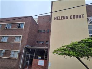 Apartment For Sale in Quigney