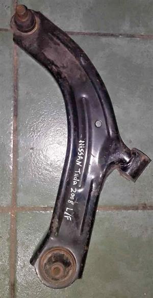 Nissan Tiida 2008 LF control arm
