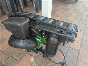 BMW N52B30 Three stage intake Manifold