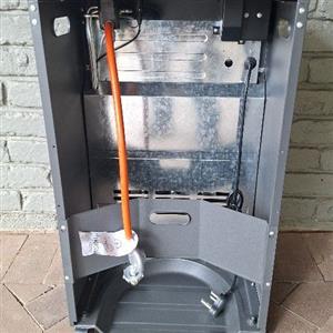 Gas and Electric Heater Cadac