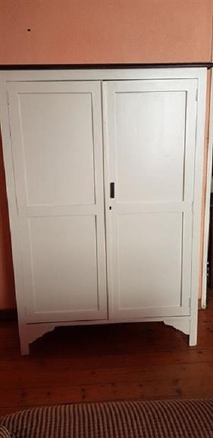 Kitchen Linen Cupboard Cupboard With Adjustable Shelves Junk Mail