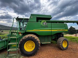 2005 John Deere 9660 STS 