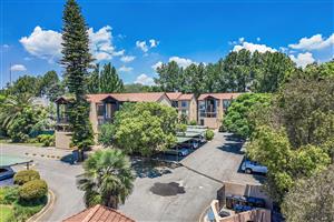 Charming apartment in Bryanston, Sandton—modern living with style and convenience awaits!