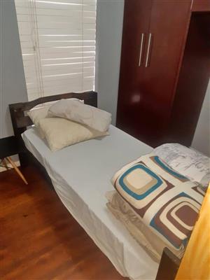 1 bed 1 bath Room only