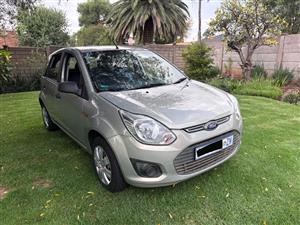 Ford Figo 1.4 Ambiante