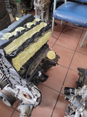 Toyota 1 KD ENGINE HEAD BLOCK AND SUMP