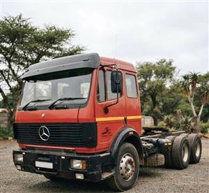 1994 Powerliner 1729 Tagg Axle – Reliable, Road-Ready Horse