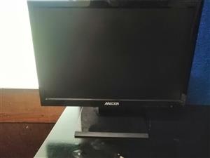 19 Inch wide mecer monitor 