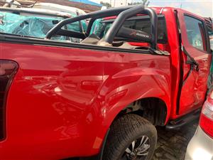 Isuzu Dmax Double Cab Stripping For Spares 