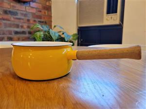 Vintage Mustard yellow Enamel Sauce Pot - 500ml