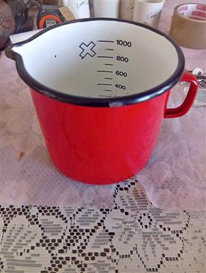 Vintage enamel measuring jug