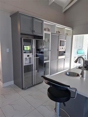 House For Sale in Leloko