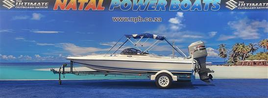 CARRERA 17 FT BOWRIDER ON TRAILER 125 HP MARINER 