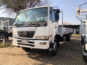  Nissan UD95 Dropside Truck 