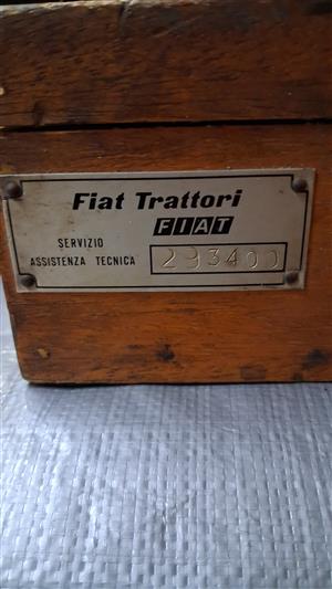 Fiat special differential tool