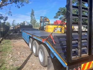 1980 Busaf lowbed trailer for sale