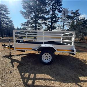2.4 meter Utility Trailer in White