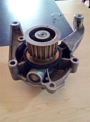 Jeep cherokee 2.5 crd (2005) water pump