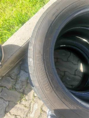 BARGAIN 185/55/15 Continental Contipremuim Contact