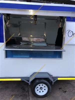 Mobile kitchen trailers 