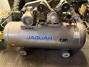 Compressor 200L