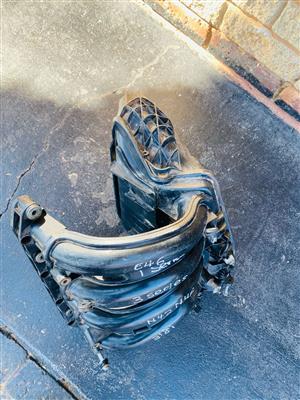 BMW 1series 3 series E46 n42 n46 intake manifold 