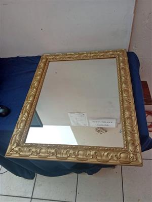 Vintage Hollywood Regency Gold Gilt Wall Mirror – Ornate Statement Piece 73cm x 59cm
