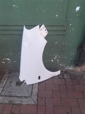 2017 Polo Vivo Right Fender