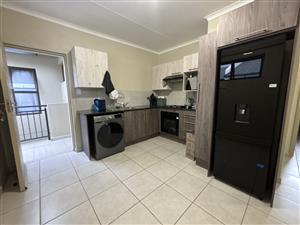 Charming 2-bedroom sectional title in Rynfield, Benoni—perfect for first-time buyers or investors!