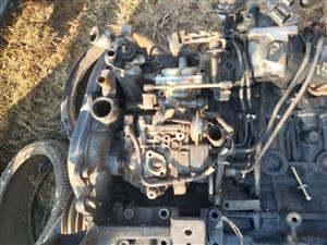 Engine Toyota hilux 3l diesel stripping 