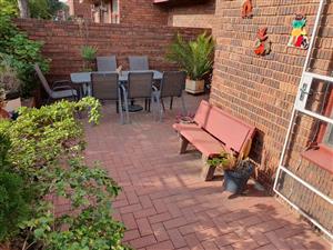 Townhouse For Sale in The Hill