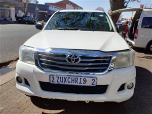 2010 TOYOTA HILUX 2.5 D4D 4X4 DOUBLE CAB MANUAL, DIESEL, CODE2, WHITE TH
