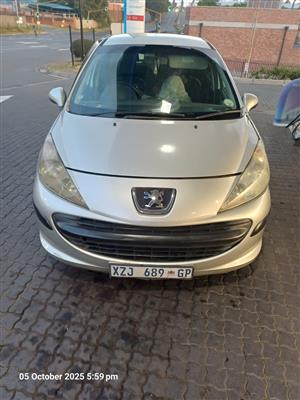 Peugeot 207 xr 2009 - For Sale