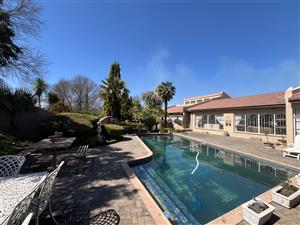 Spacious Double Erf Property with Grand Home & Expansive Garden – A Rare Gem!