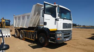 Tipper truck for hire 
