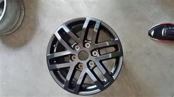 17 inch Ford Raptor original mag to use for spare wheel 