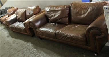 3 PIECE BROWN LEATHER LOUNGE SUITE S064849A