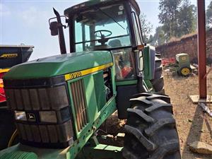 6910 John Deere Tractor, 8000 hours, (+Vat),100% working condition