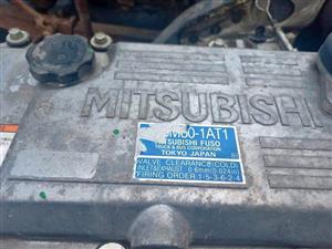 Mitshubish Fuso truck engines sale