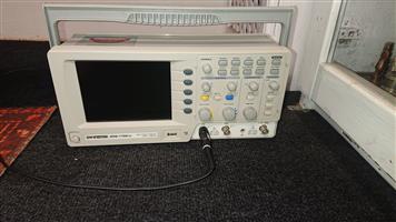 Oscilloscope Digital Storage