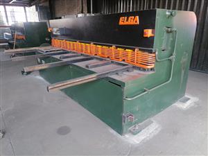ELGA HYDRA SHEAR GUILOTINE 10 MM X 3000 MM 