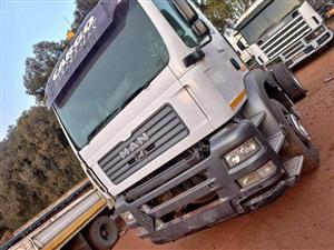Accident damaged trucks and non runner truck buyers