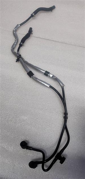 BRAND NEW RADIATOR TANK HOSE A2135010801/A2535017000 