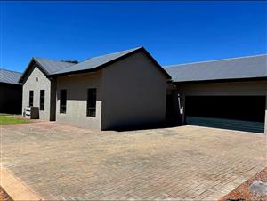 MODERN 4-BEDROOM HOME IN KALAHARI GOLF ESTATE, KATHU – INSOLVENCY SALE