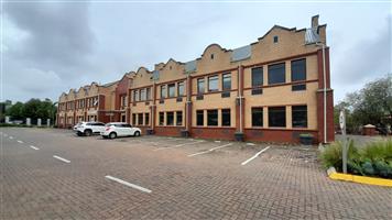 Professional and Easy to Step Into 66m First Floor Office