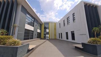 583sqm Office space to lease in Halfway House Midrand