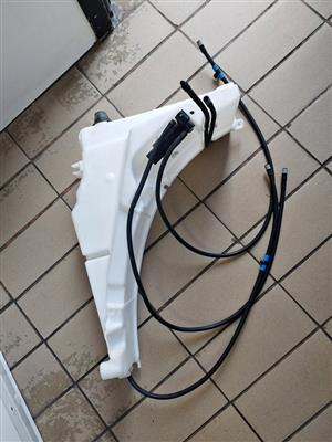 2018 RANGER ROVER WATER BOTTLE FOR SALE IN A IMMACULATE CONDITION