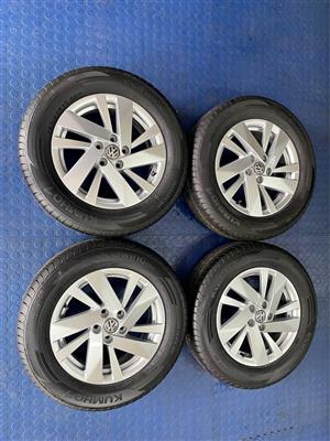 15 INCH VW POLO (NEW TSI) DESIGN RIM SET PLUS TYRES  PRE-OWNED